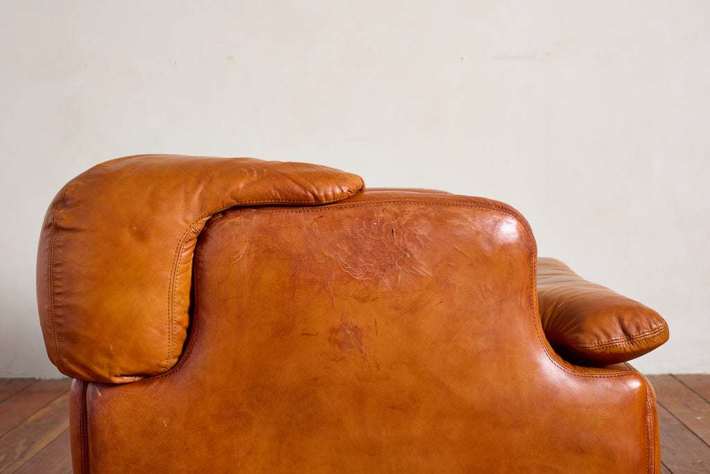 Alberto Rosselli "Confidential" Chair