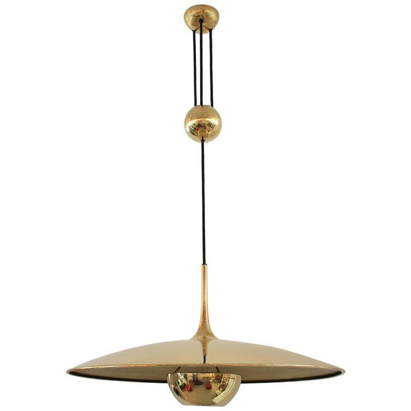 Counterbalance Pendant by Florian Schulz