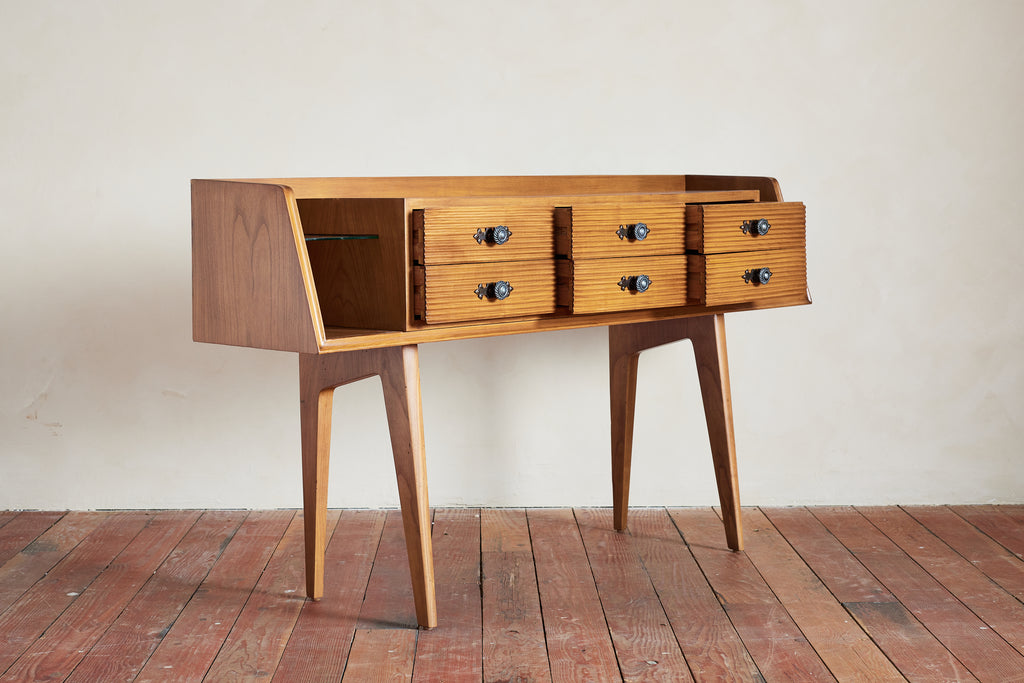 Italian Combed Console