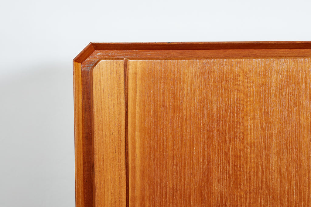 Gigantic cabinet by Galleria Mobili D'Arte - Cantu