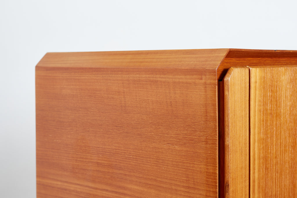 Gigantic cabinet by Galleria Mobili D'Arte - Cantu