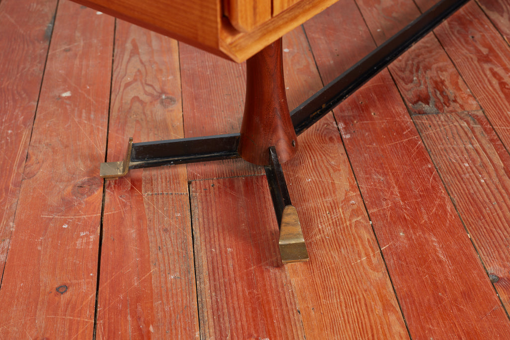 Gigantic cabinet by Galleria Mobili D'Arte - Cantu