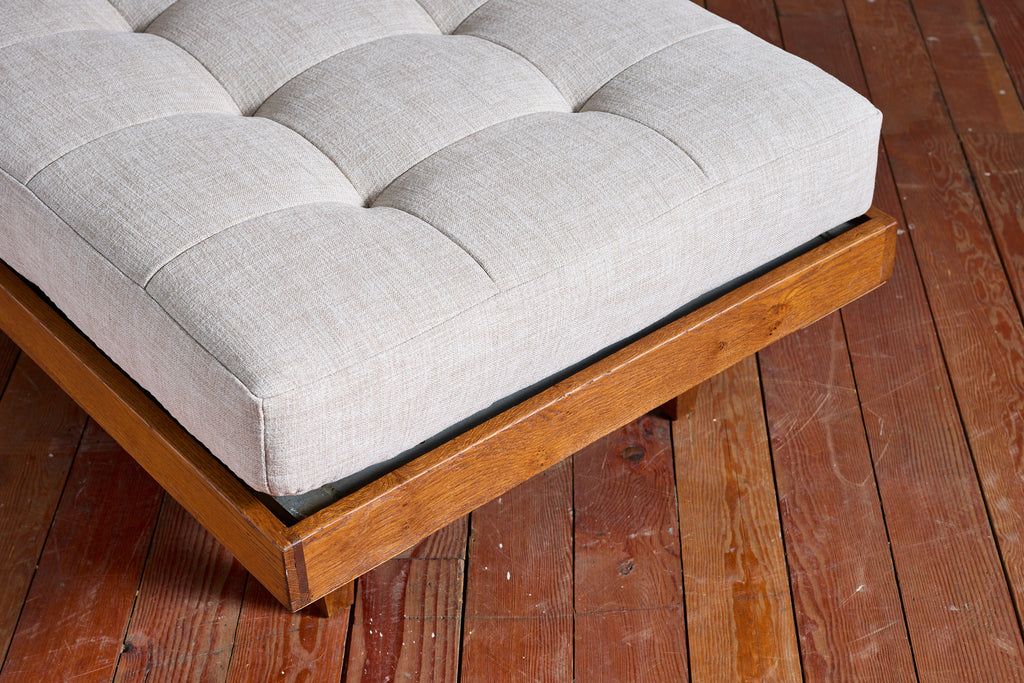Rene Gabriel Daybed