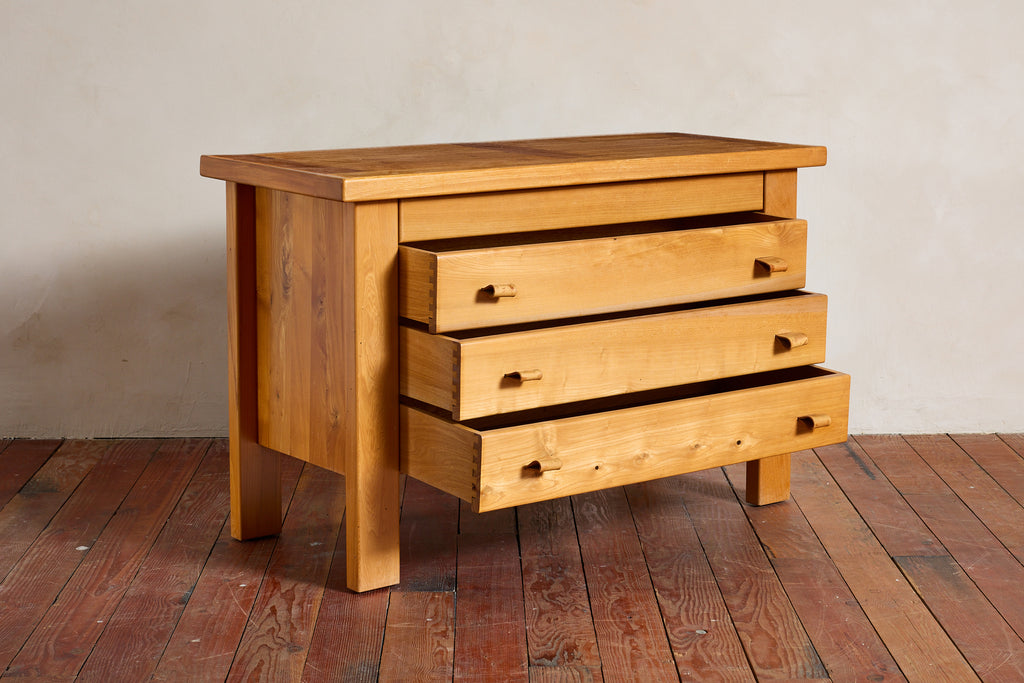 Maison Regain Dresser