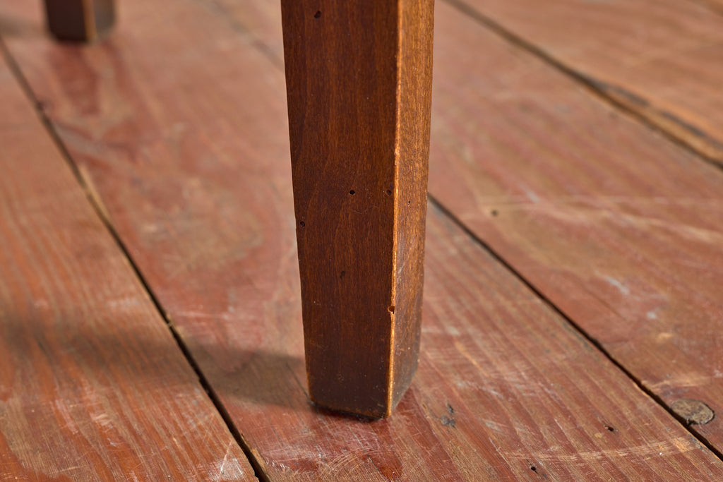 Augusto Romano Table