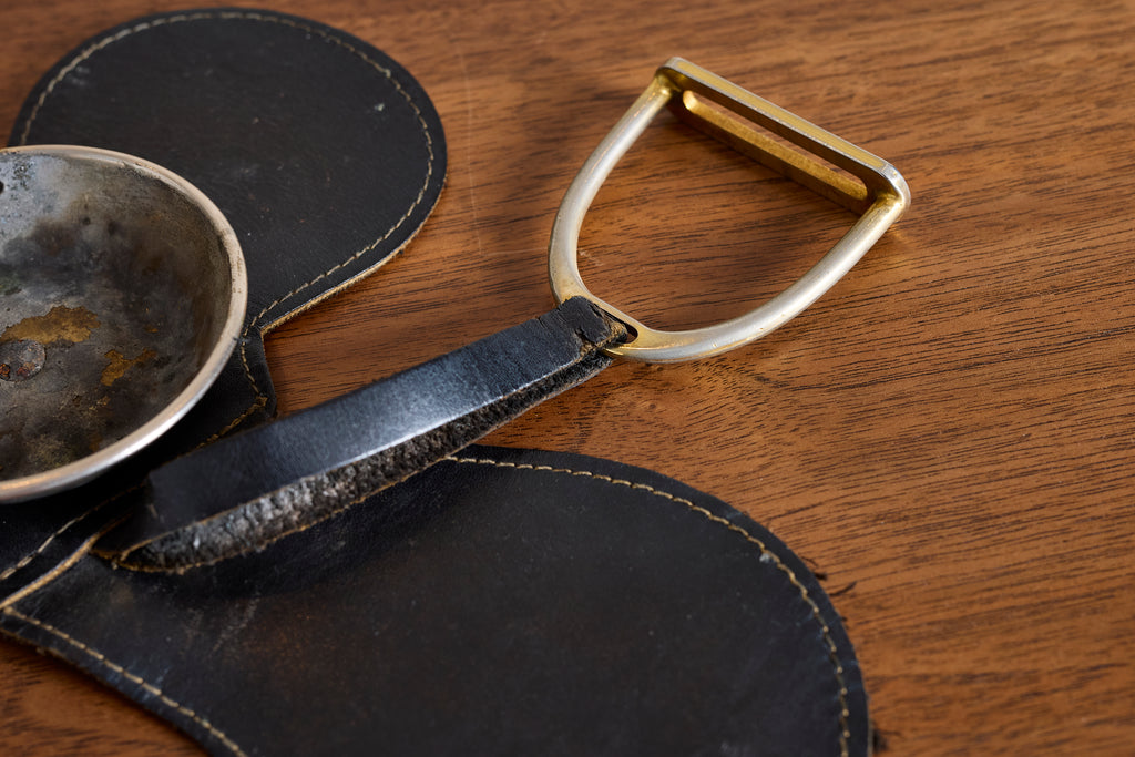 Hermes Style Arm Ashtray