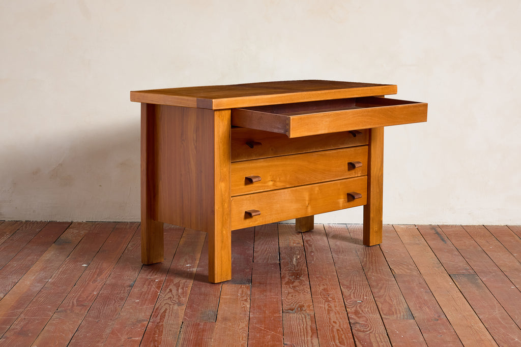 Maison Regain Dresser