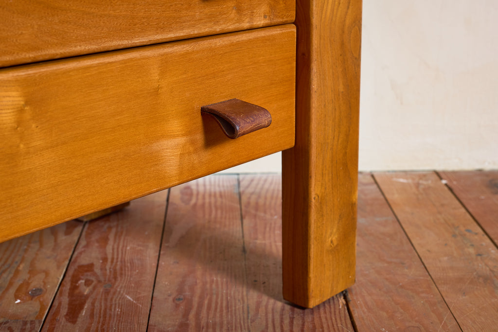 Maison Regain Dresser