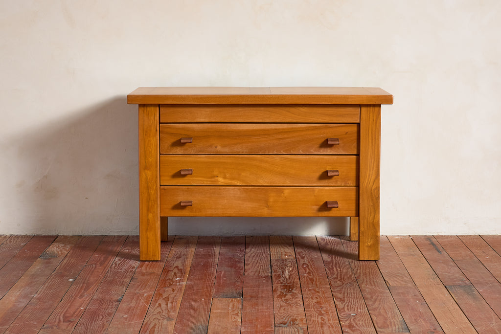 Maison Regain Dresser