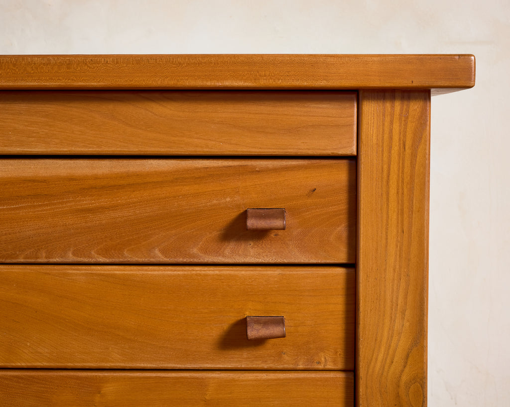 Maison Regain Dresser