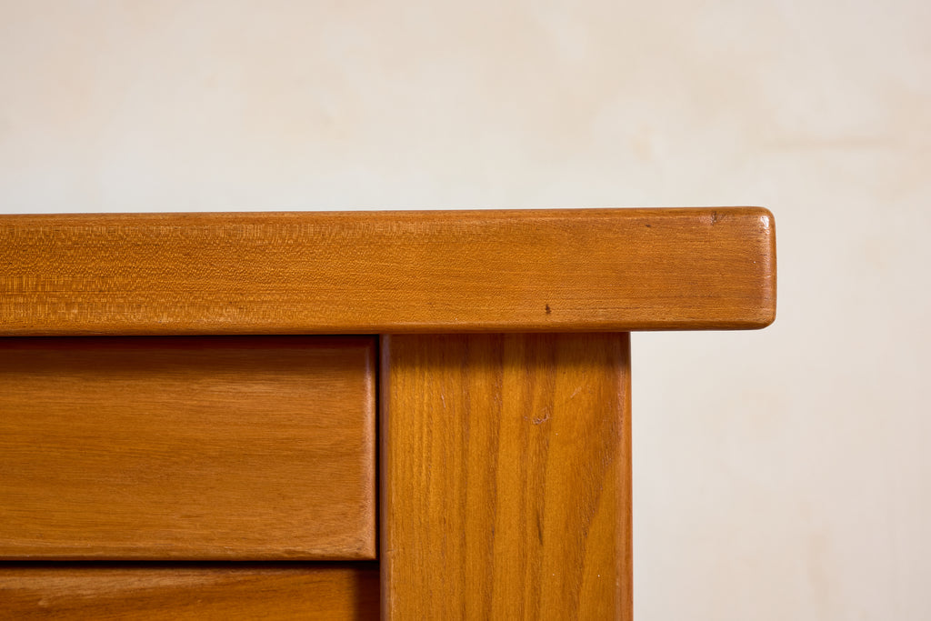 Maison Regain Dresser