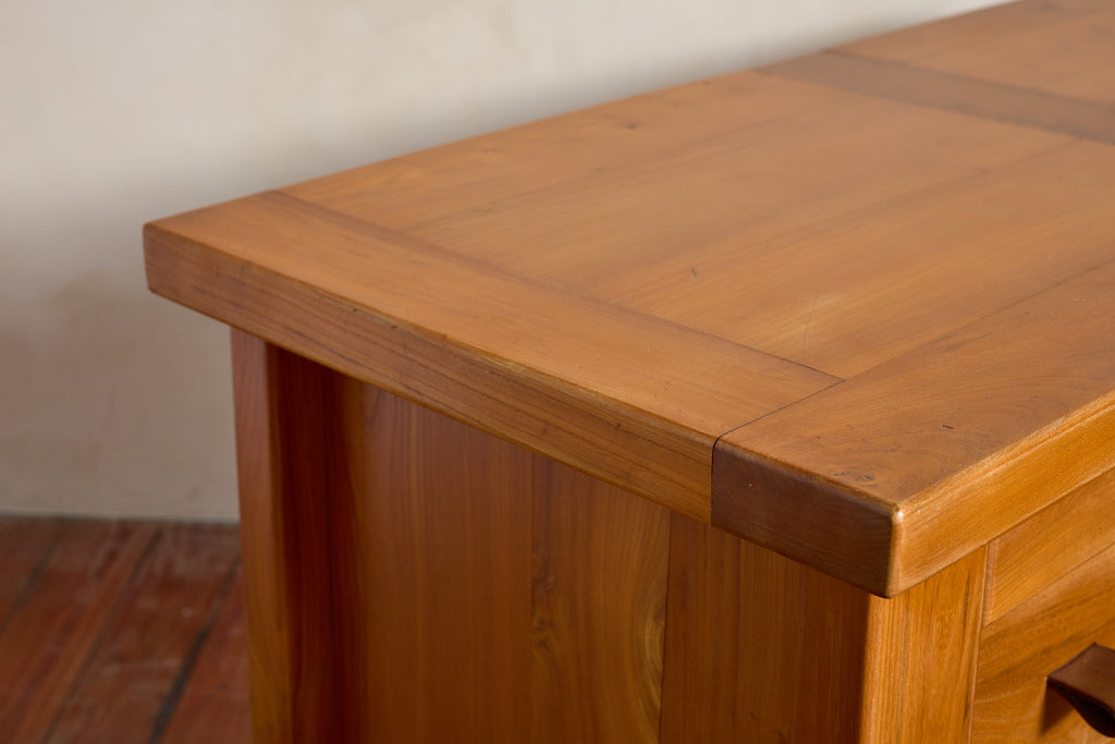 Maison Regain Dresser