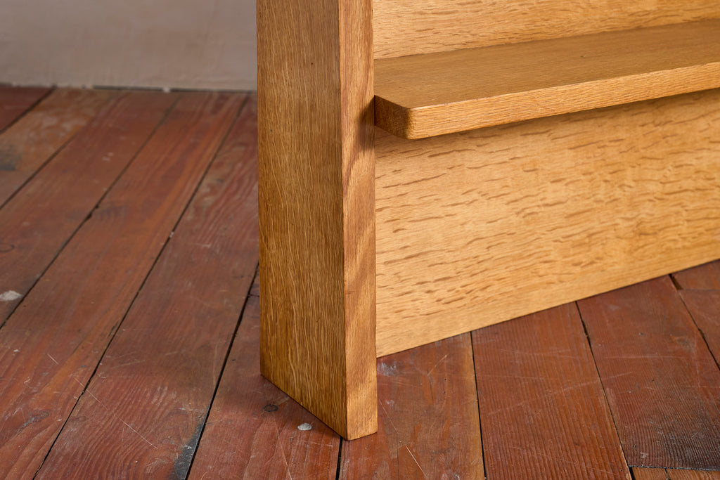 Guillerme et Chambron Bookshelf