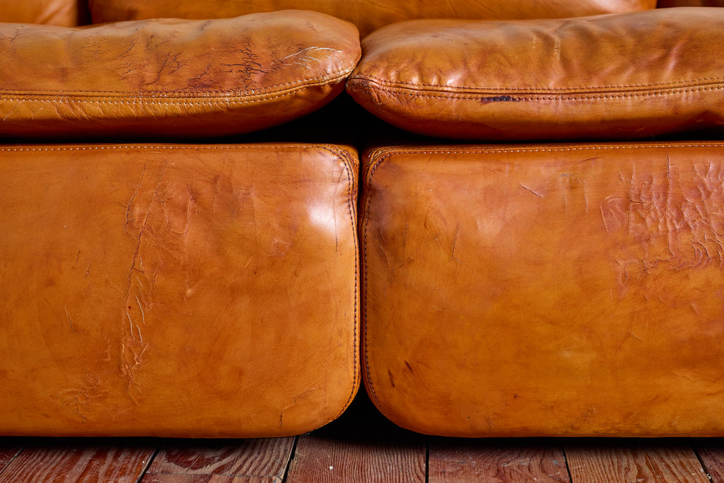 Alberto Rosselli "Confidential" Sofa