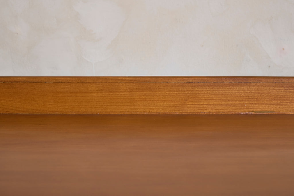 Pierluigi Giordani Combed Console