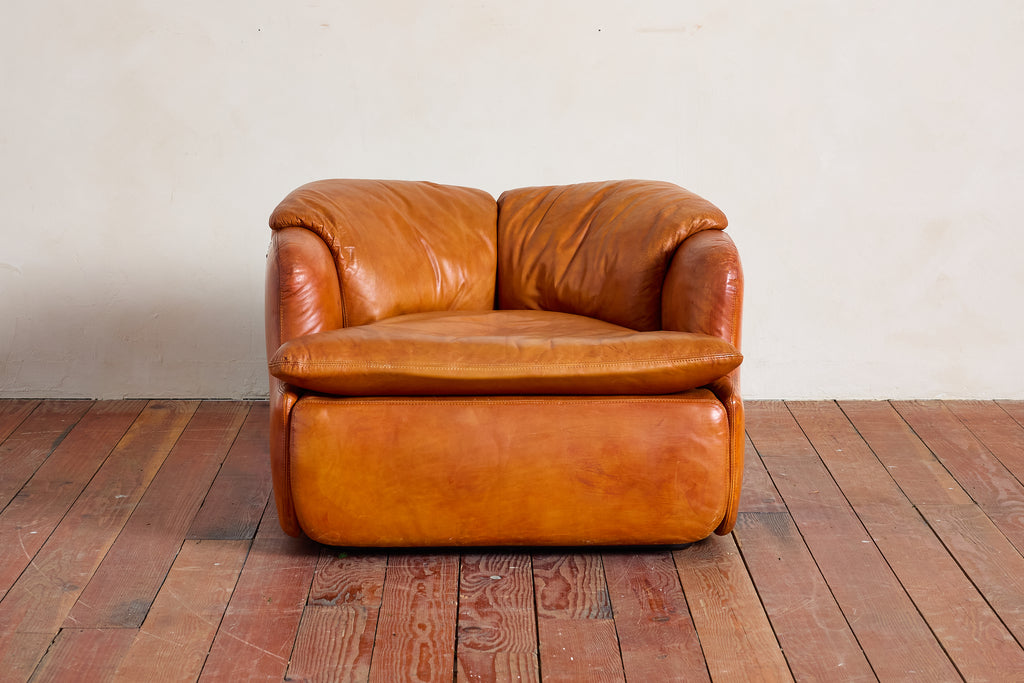 Alberto Rosselli "Confidential" Chair