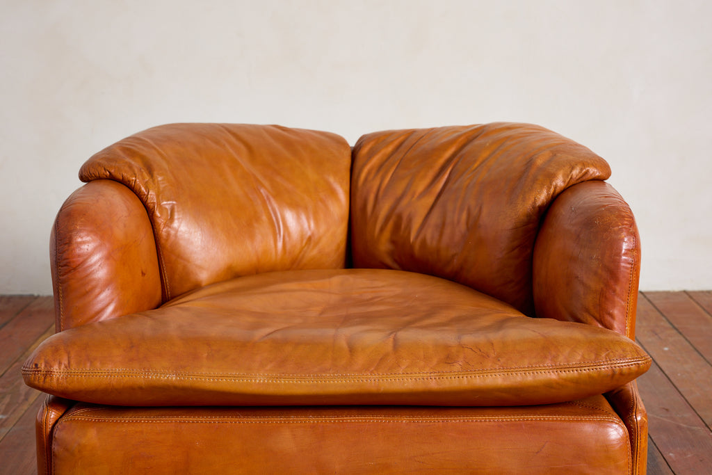 Alberto Rosselli "Confidential" Chair