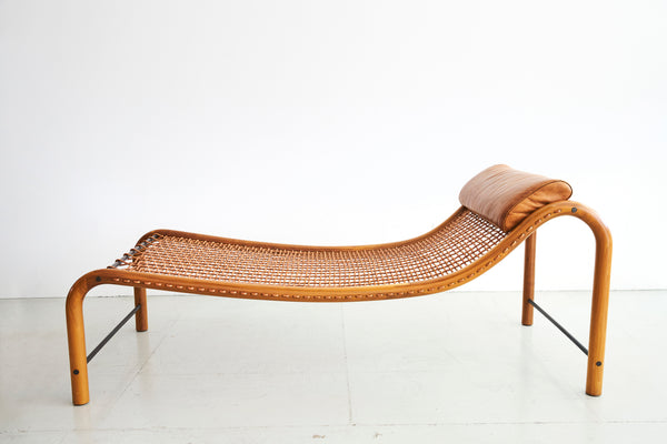 Ab Ovo Chaise Lounge Chair by William Emmerson