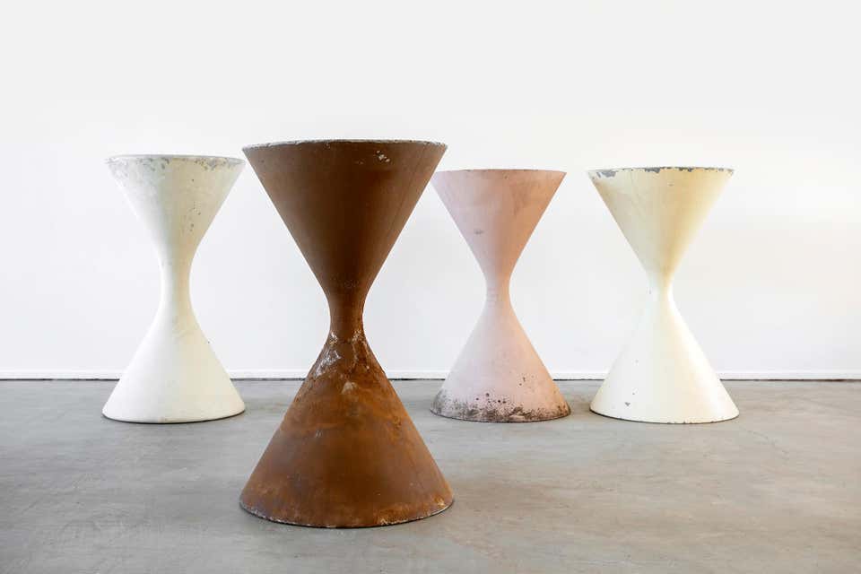 Large Willy Guhl Hourglass Planter