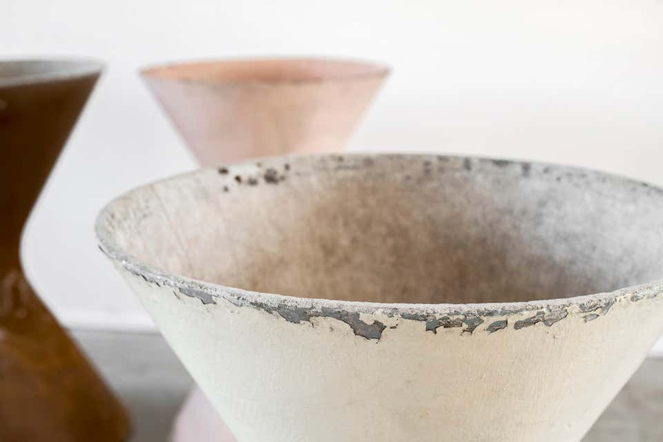 Large Willy Guhl Hourglass Planter