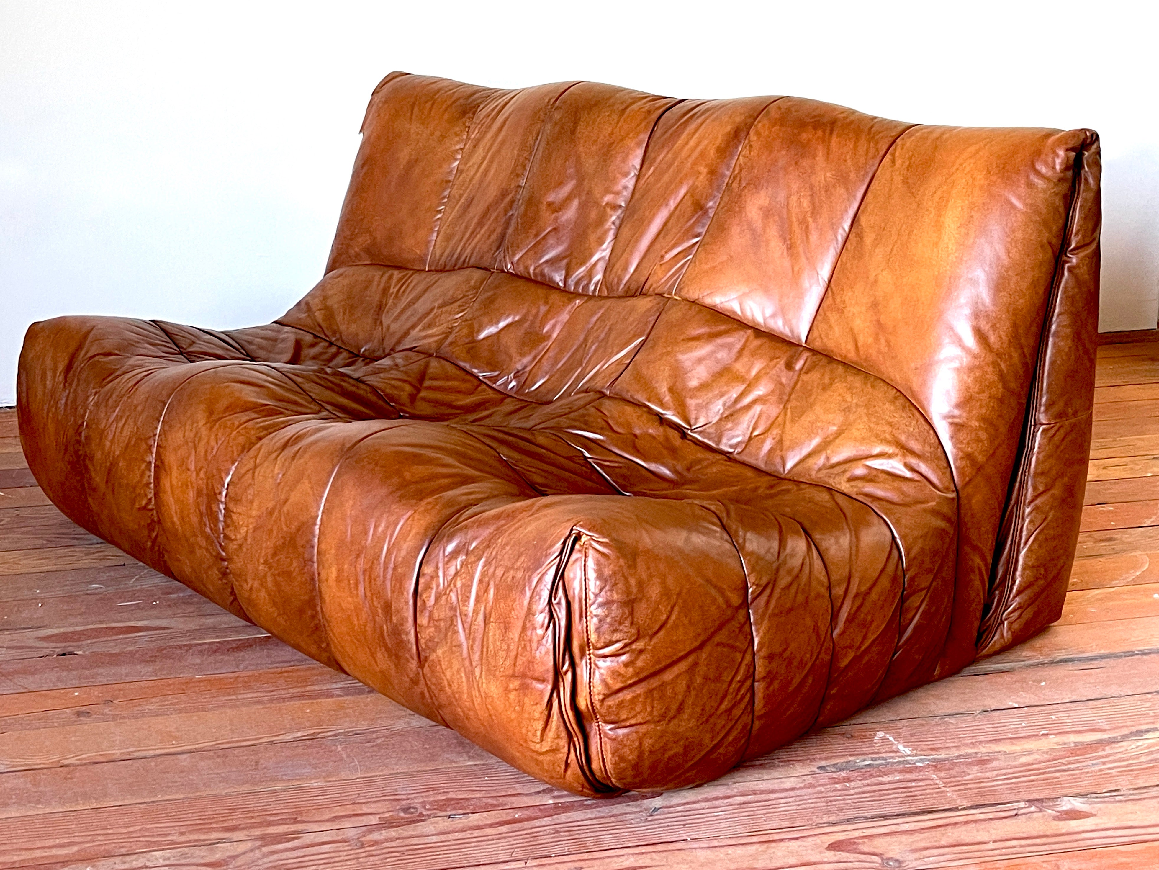 Leather Settee By Roche Bobois Orange